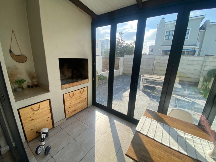 To Let 3 Bedroom Property for Rent in Brackenfell Central Western Cape